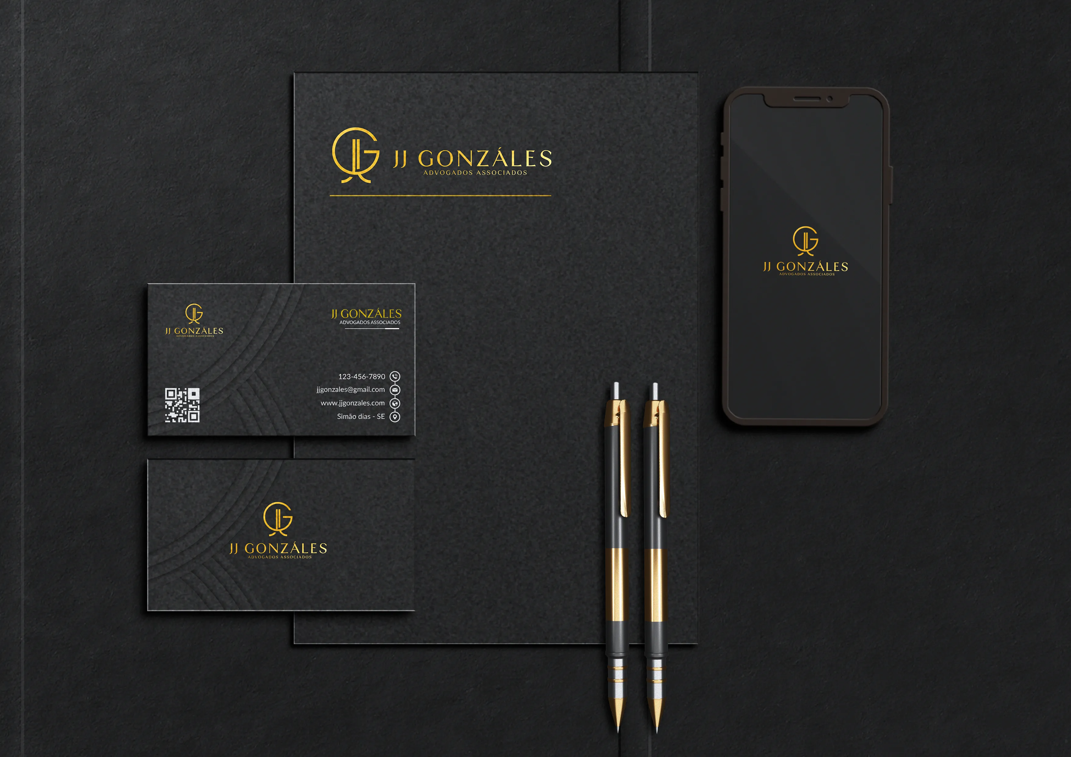 JJ Gonzáles — Mockup 3